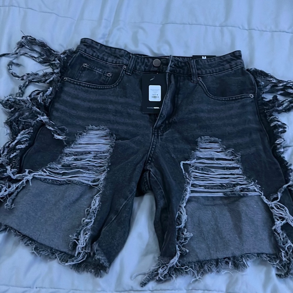 Brand new Fashion Nova fringe denim shorts x Megan thee stallion